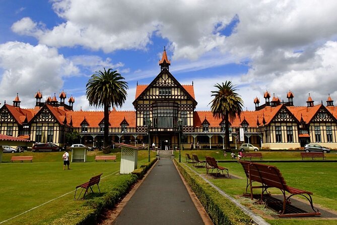 2 Day Tour Auckland to Hobbiton, Waitomo, Rotorua and Taupo - Rotorua by city highlights, not a full evening program
