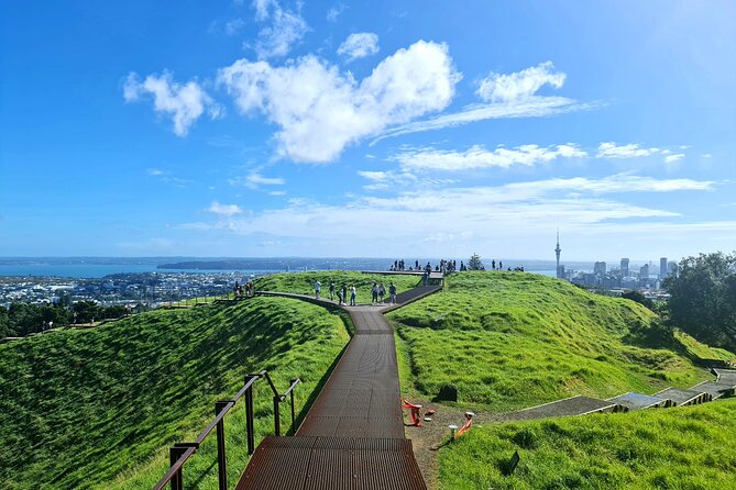 2025 Award Winning: Auckland City Highlights Half Day Tour - Auckland Harbour Bridge: a quick look at the city’s main link