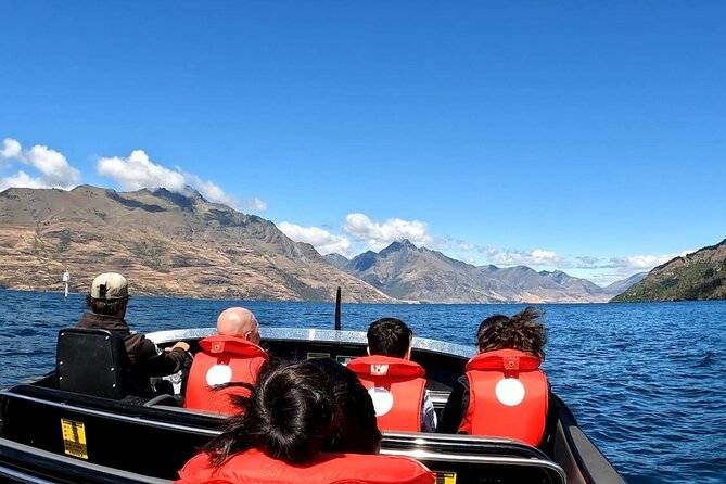 6 Day South Island New Zealand Private Tour from Auckland - Day 1: Auckland to Christchurch, then Kaikōura or Akaroa