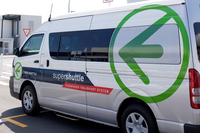 Arrival Transfer: Auckland Airport to Auckland Central City Centre - Leaving Auckland Airport without taxi stress