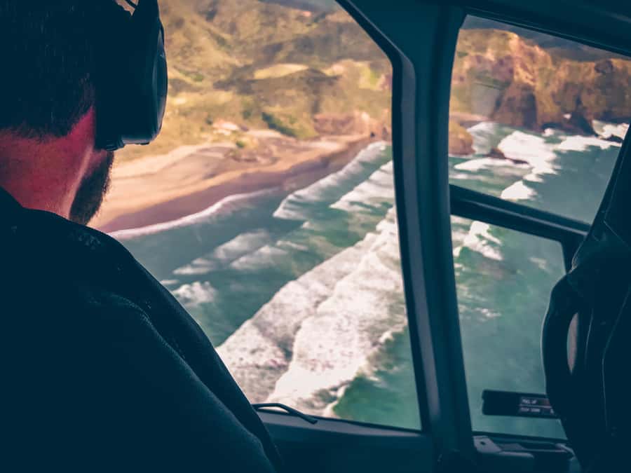 Auckland: 36 min scenic helicopter flight - Coast to Coast - Aircraft, group size, and comfort