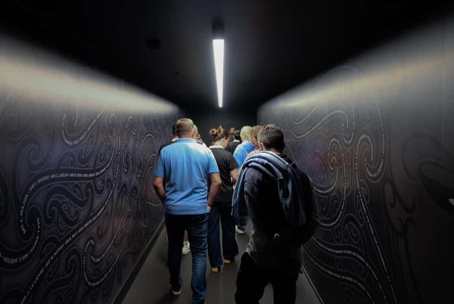 Auckland: All Blacks Experience Guided Cultural Tour - What the guides add to the experience