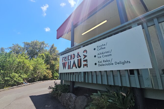 Auckland City Halfday Private Tour - Bastion Point and Rangitoto Island