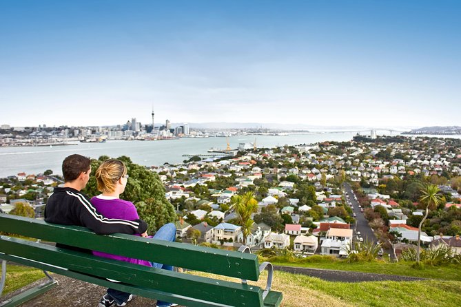 Auckland City Tour & Kumeu Wine Country Includes Wine Tastings & Lunch - Devonport, Narrow Neck Beach, and Mt Victoria