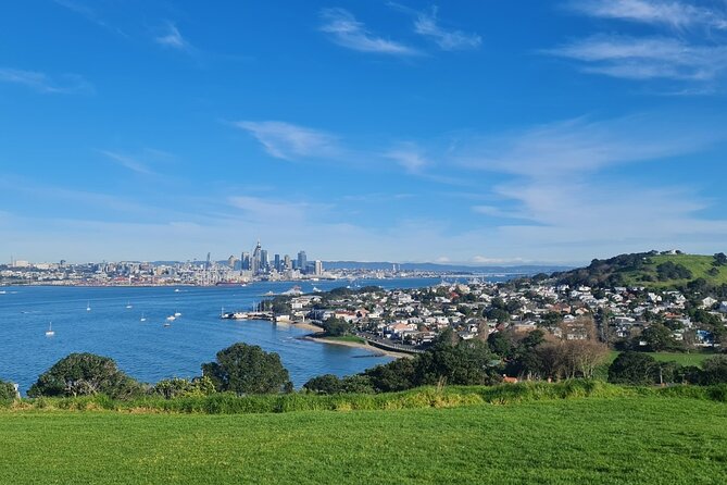 Auckland Full Day Attractions & Museums Tour - Auckland Museum in 90 minutes