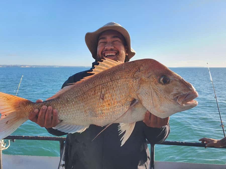 Auckland: Full-Day Fishing Charter (7 am - 4 pm) - Nine hours fishing Auckland’s Hauraki Gulf