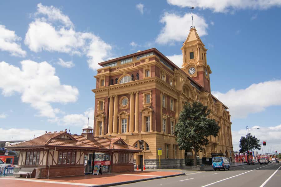 Auckland: Guided Small Group City Discovery Tour - Why this Auckland tour works in only three hours