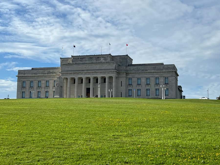 AUCKLAND: Half-Day CITY HIGHLIGHTS TOUR - Mt.Eden, Tamaki Dr - Seeing Auckland in three hours