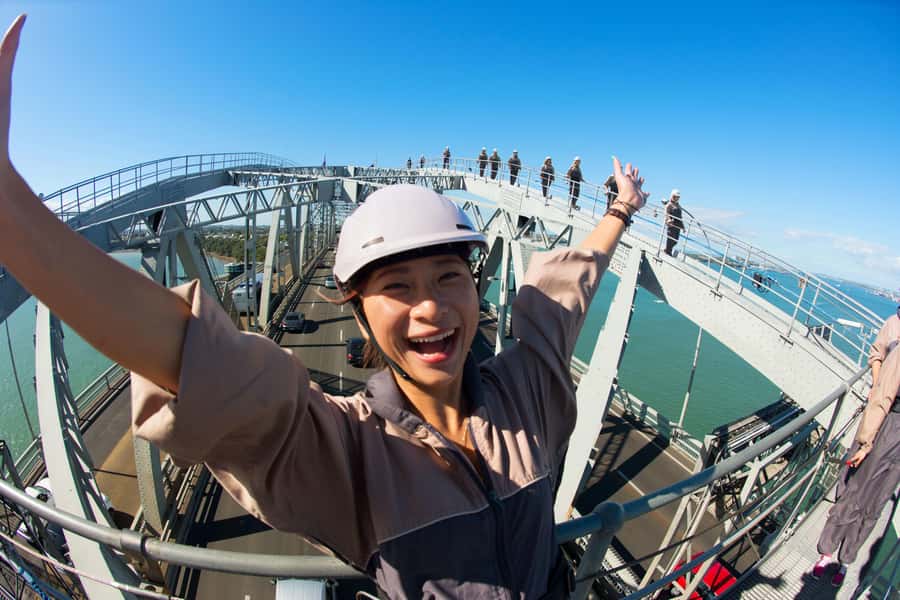 Auckland Harbor Bridge: Bridge Climb - Stories about Auckland, New Zealand, and the bridge