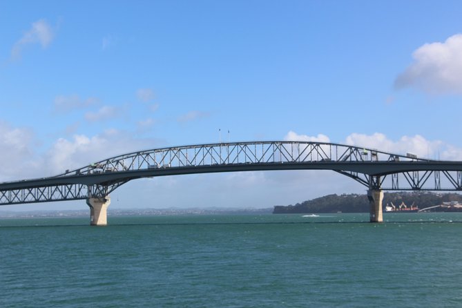 Auckland Harbour Cruise - Commentary, crew, and comfort
