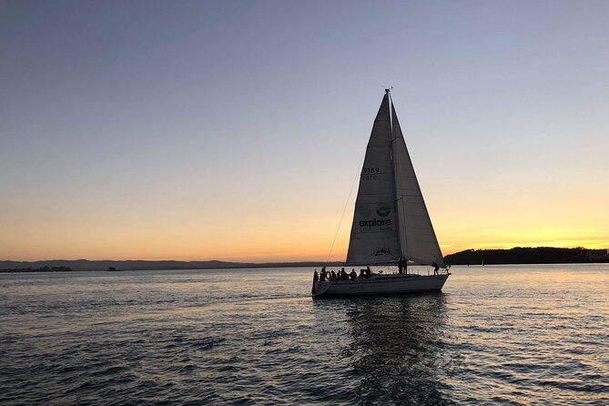 Auckland Harbour Sailboat Cruise Including Three Course Dinner - Who should book this dinner cruise?