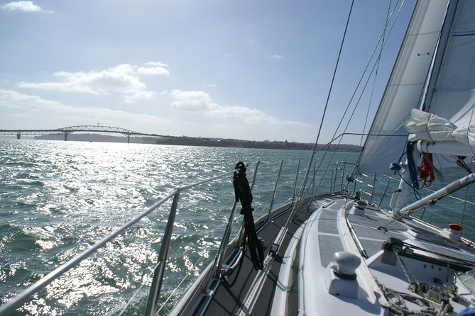Auckland Harbour Sailing Experience - Practical tips for a better hour and a half