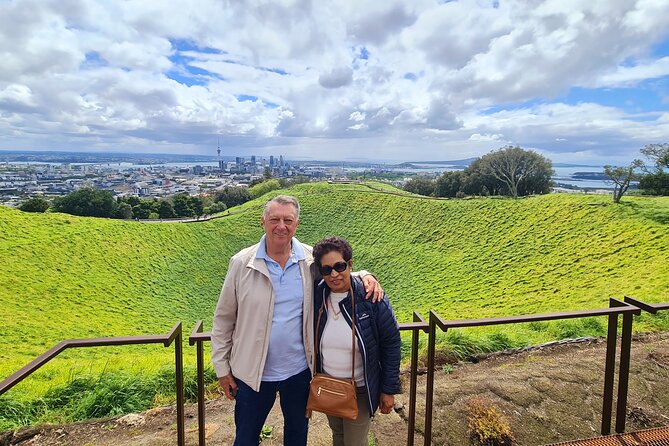 Auckland Hidden Gem Half Day Tour - Entering the Auckland Domain Wintergardens