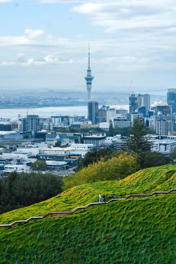Auckland: Private Walking Tour with a Local - A private Auckland walk instead of a standard city tour