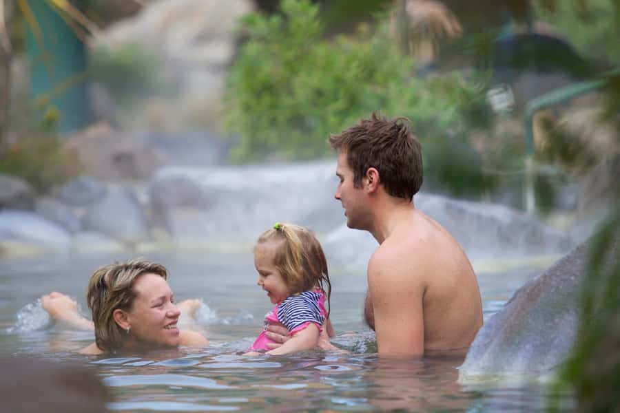 Auckland: Rotorua Highlights inc Wai-O-Tapu & Polynesian Spa - Waikato scenery and the stop at Tīrau