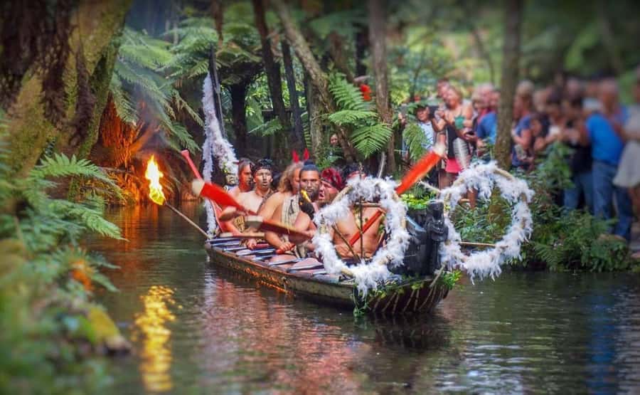 Auckland: Rotorua Māori Cultural & Geothermal Tour & Lunch - What $264 covers, and where the value lies
