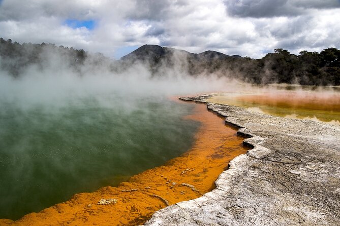 Auckland: Rotorua, Taupo, Waiotapu & Huka Falls Private Trip - Why this private North Island trip works