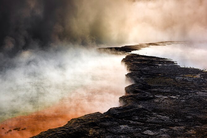 Auckland: Rotorua Tour with Waiotapu, Te Puia and Maori Haka - Key things to know before booking