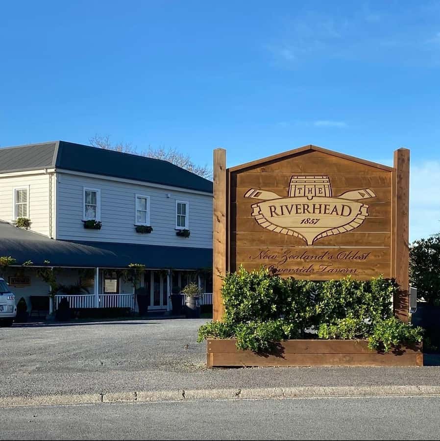 Auckland: Scenic Boat Cruise to the Riverhead Tavern - Who should book this cruise?