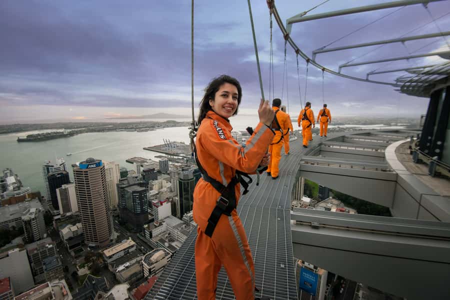 Auckland: Sky Tower SkyWalk - 192m High Edge Walk - The views are more than a backdrop