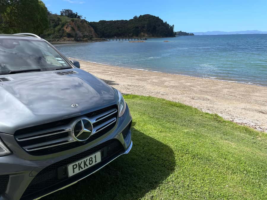 Auckland: Waiheke Island Luxury Experience Private Tour - Who should book this Waiheke day