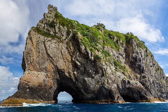Bay of Islands 2-Day Small Group Tour & Cruise from Auckland - Key points at a glance