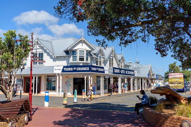 Bay of Islands Heritage Experience from Auckland incl. Waitangi & Russell - Why this day trip is about more than scenery
