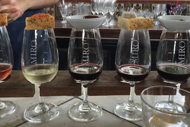 Flavours of Waiheke, wine, beer, spirits INCLUDES lunch - MAX 11 - What the $173.14 price really includes