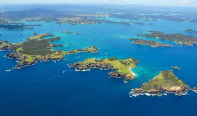 Full-Day Tour to the Bay of Islands