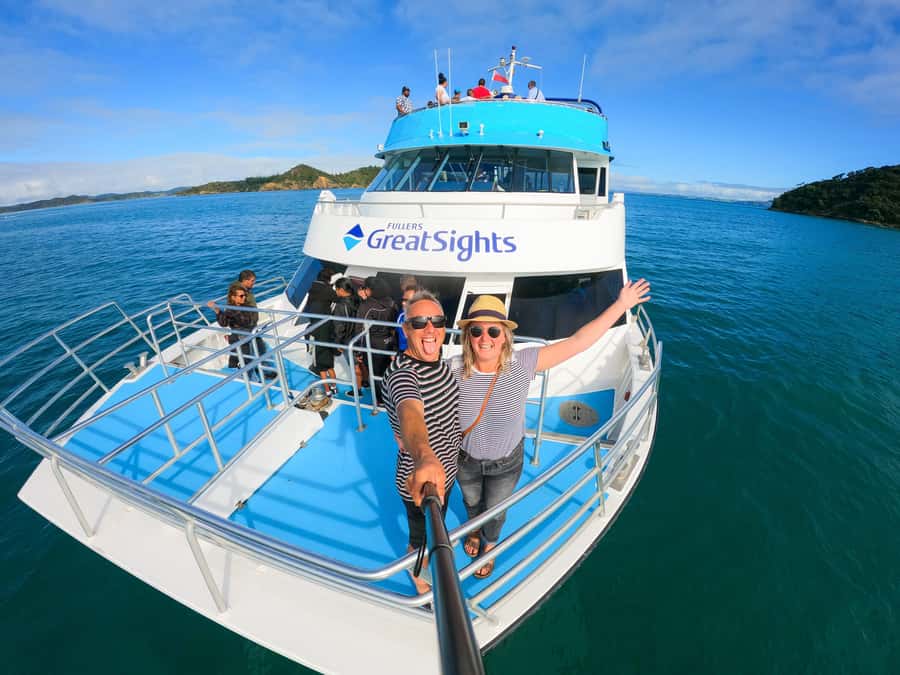 From Auckland: Full-Day Tour to the Bay of Islands - The guide can make or break the road hours