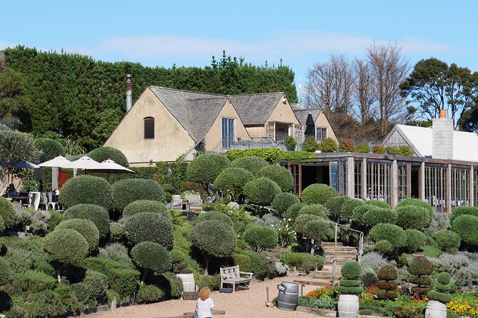Full Day Private Waiheke Island Wine Tour Including Lunch - A Two-Course Lunch in the Middle of the Day