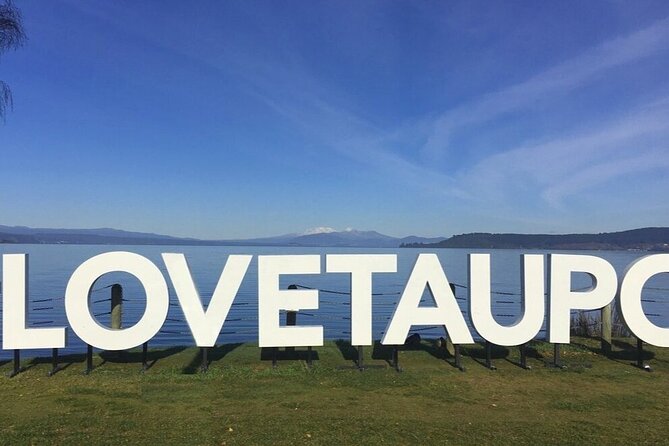 FULL DAY ROTORUA TOUR - Fully Customisable 13 hours Unlimited KMS - Taupo adds water, volcanoes, and big views