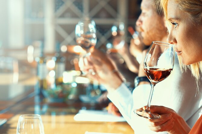Full-Day Wine Tasting Tour in Auckland with 3-Course Vineyard Lunch - A five-hour escape from Auckland