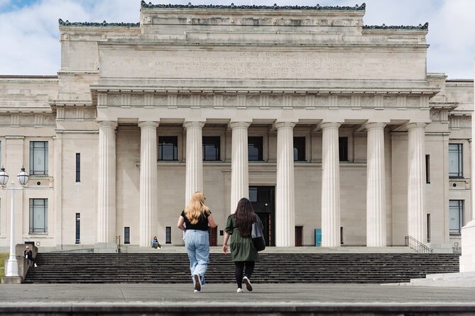 Gallery Highlights Tour and General Admission - Starting at Auckland War Memorial Museum