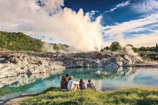 Half-day Discover Auckland City Sightseeing Tour - Mission Bay, Kohimarama, and Achilles Point