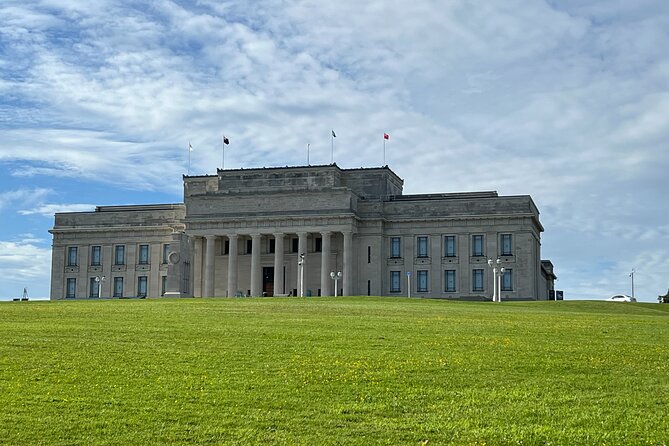 Half-Day Tour: AUCKLAND CITY Highlights with Hotel Pickup - Tamaki Drive gives you the scenic pause
