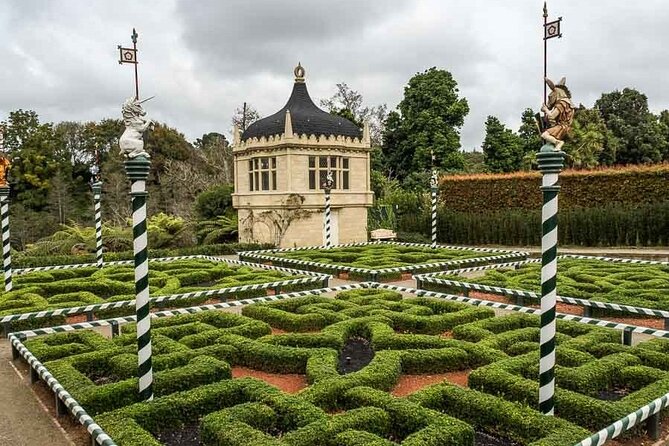 Hobbiton Movie Set and Hamilton Gardens Small Group-from Auckland - Who should book this day out?