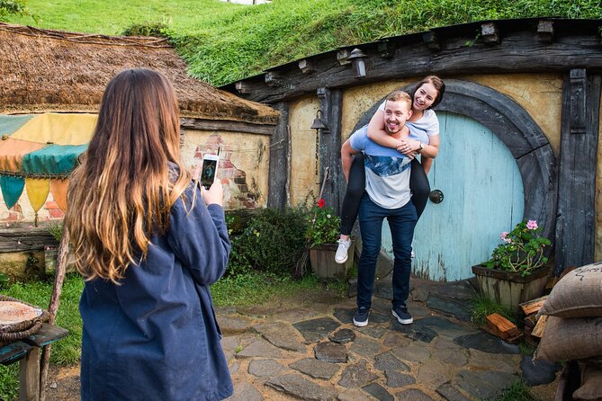 Hobbiton Movie Set day tour From Auckland - The 6am departure from Auckland