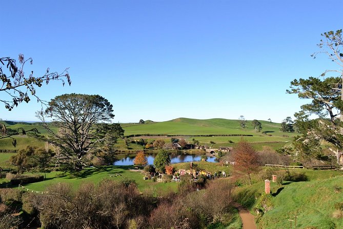 Hobbiton Movie Set Group Tour Early Access (Avoid the crowds!) - The Green Dragon Inn and included refreshments
