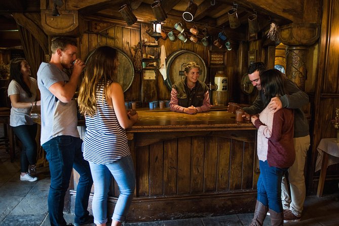 Hobbiton Movie Set Small Group Day Tour from Auckland - Who should book this Auckland day tour?