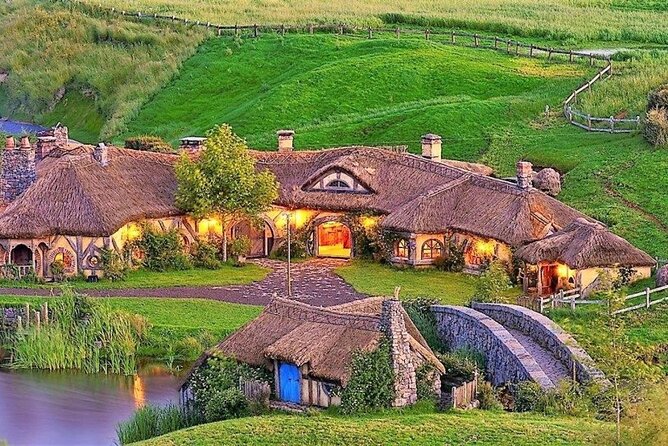 Hobbiton Movie Set Tour to Blue Springs and Mineral Spa - Entering Hobbiton after the long drive