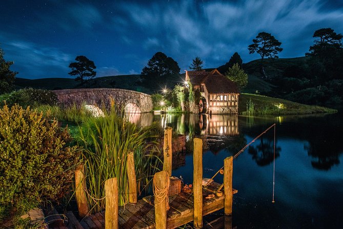 Hobbiton & Waitomo Caves Guided Day Trip from Auckland incl lunch - Practical details that can make or break the day