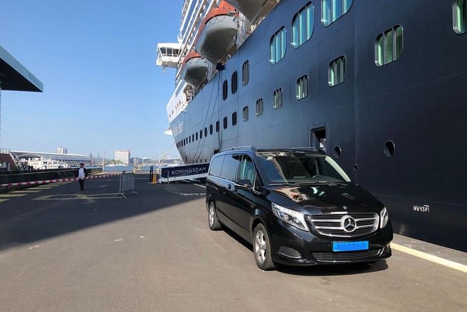 Luxury Airport transfers in Auckland - Why a private Auckland airport ride can be worth it
