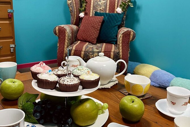 Mad Hatter's Hat Escape Room Experiences - The Mad Hatter setting and puzzle style