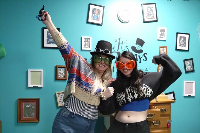 Mad Hatter's Hat Escape Room Experiences - Location, access, and practical planning