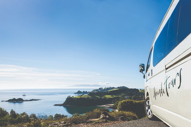 Private Essence of Waiheke Wine Tour - Te Motu connects wine with Waiheke’s early growers
