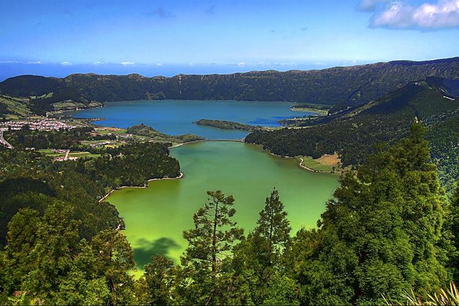 Private Full-Day Rotorua Tour from Auckland - Te Puia brings culture and geothermal power together