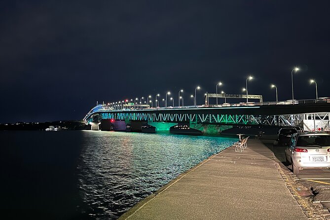 Private Night Tour of Auckland, Sky Tower Bar, Bridge & Museum - SkyBar at 182 meters