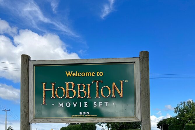 Private Round Trip Transport To Hobbiton From Auckland - Is $431.30 good value for up to six?