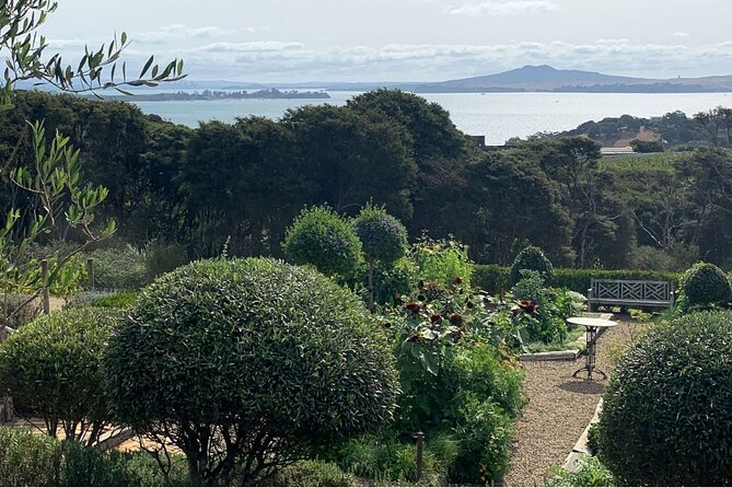 Private Waiheke Food & Wine Tour - Starting in Oneroa at 9:45 am